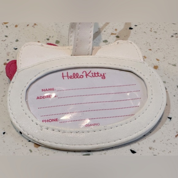 Hello Kitty Trio Set‎ of Small Bags for Travel - Picture 14 of 16